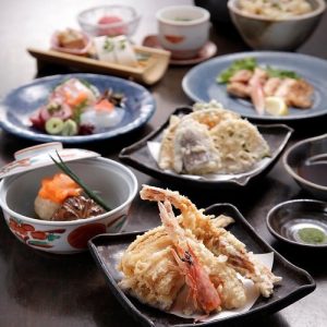 東銀座で旬の食材が堪能できる和食「くずし割烹　天ぷら竹の庵」